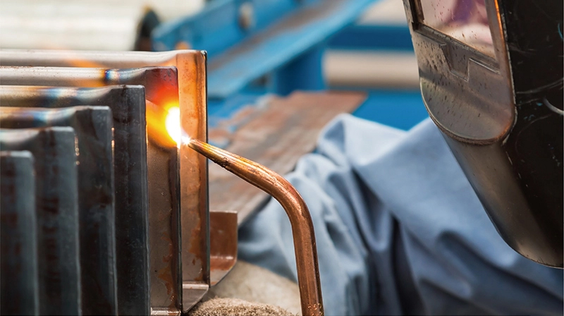 SOLUTIONS DE SOUDAGE AU GAZ